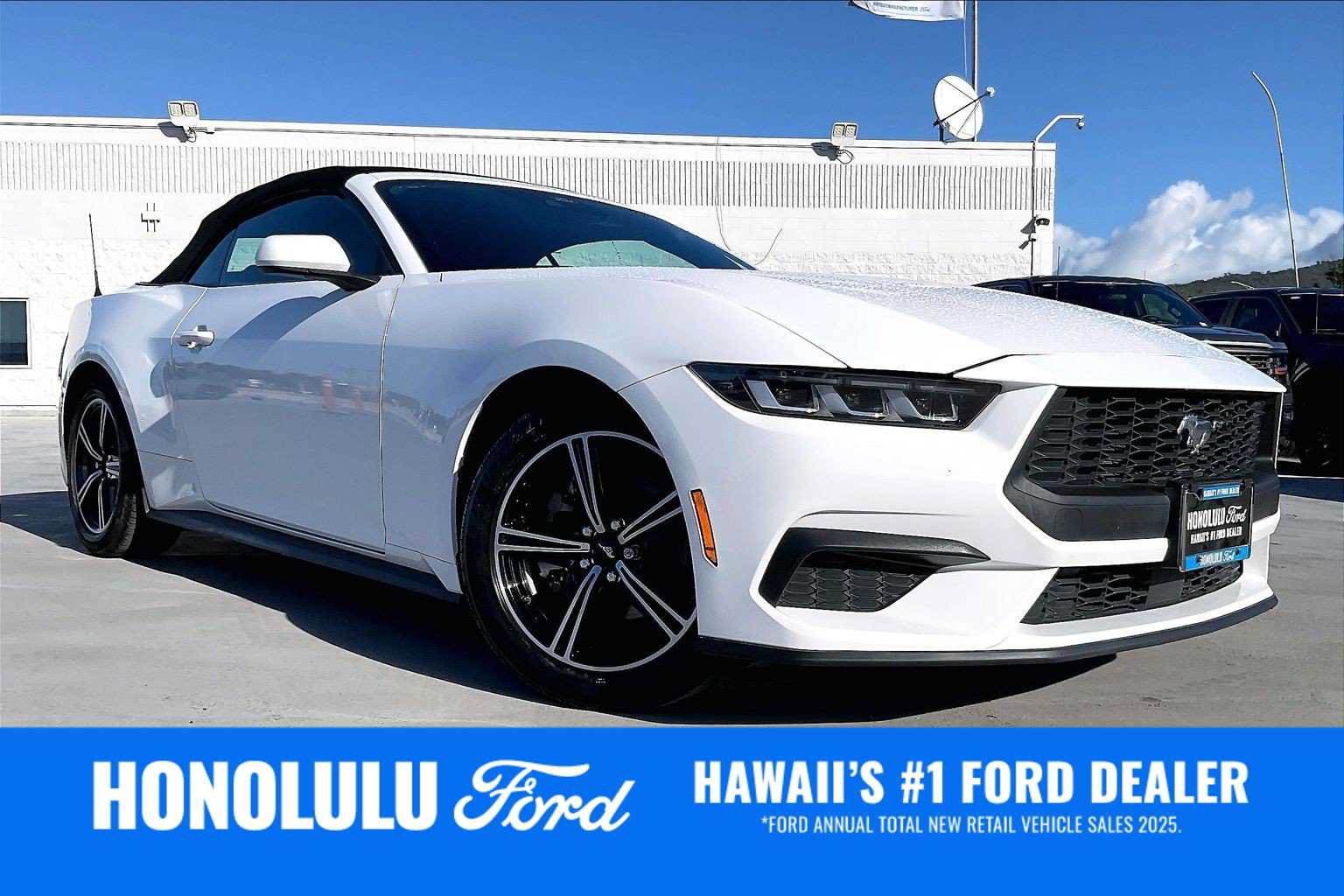 Used 2024 Ford Mustang Convertible RWD image 20