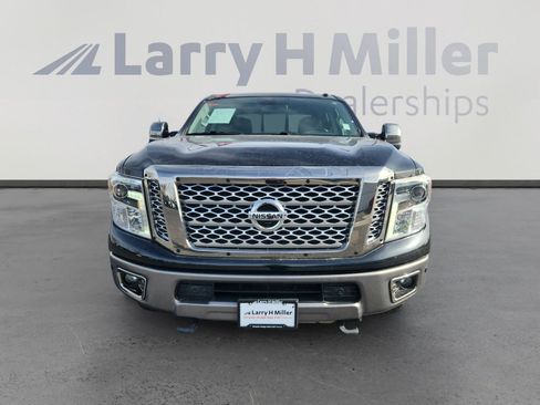 Used 2017 Nissan Titan Platinum Reserve image 8
