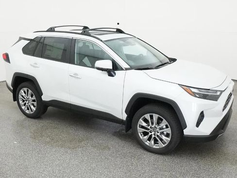 New 2025 Toyota RAV4 Limited image 12