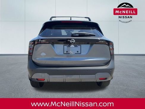 New 2026 Nissan Kicks SV w/ Charging Package FWD image 6