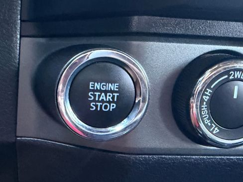 Used 2019 Toyota Tacoma TRD Pro AWD/4WD image 26