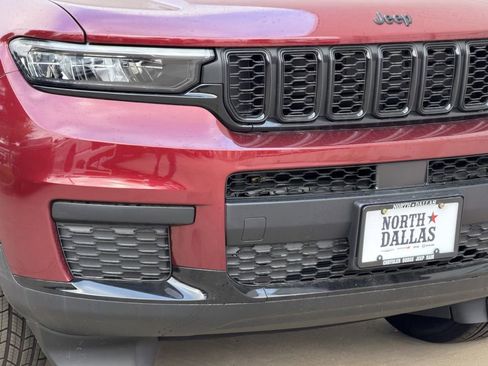 New 2025 Jeep Grand Cherokee L Altitude AWD/4WD image 7