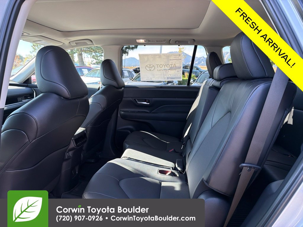 New 2026 Toyota Grand Highlander XLE FWD image 21