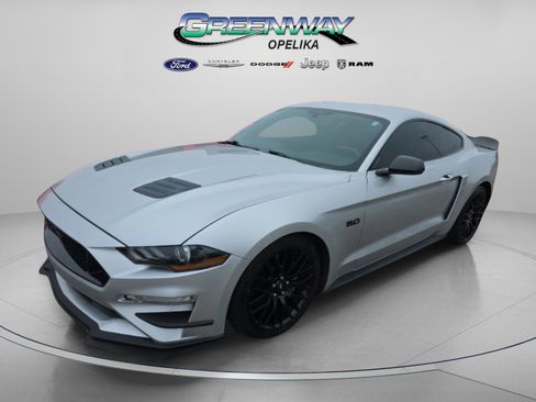 Used 2018 Ford Mustang GT image 11
