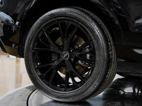 Used 2023 Audi Q8 Premium Plus w/ Premium Plus Package image 59