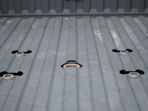 Used 2023 Chevrolet Silverado 2500 LTZ w/ Gooseneck/5TH Wheel Package image 9