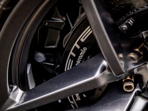 Used 2019 Chevrolet Corvette ZR1 RWD image 32