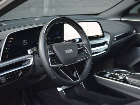 Used 2025 Cadillac Lyriq Sport w/ LPO, Floor Liner Package image 4