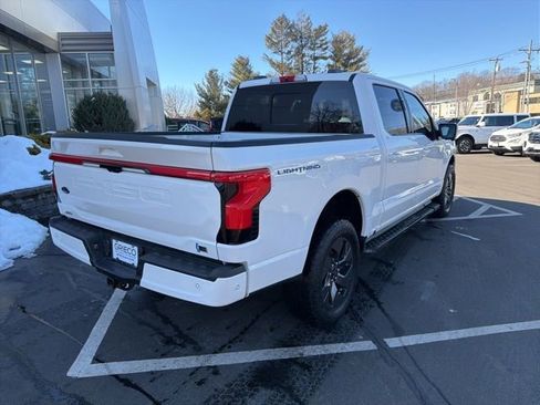 Used 2022 Ford F150 Lightning Lariat w/ Equipment Group 511A High image 8