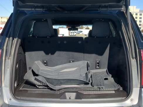 Used 2021 Chevrolet Tahoe Z71 w/ Luxury Package image 23