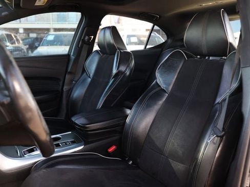 Used 2018 Acura TLX V6 w/ Technology & A-SPEC Pkg image 9