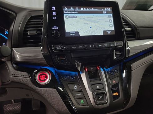 Used 2023 Honda Odyssey Elite image 14