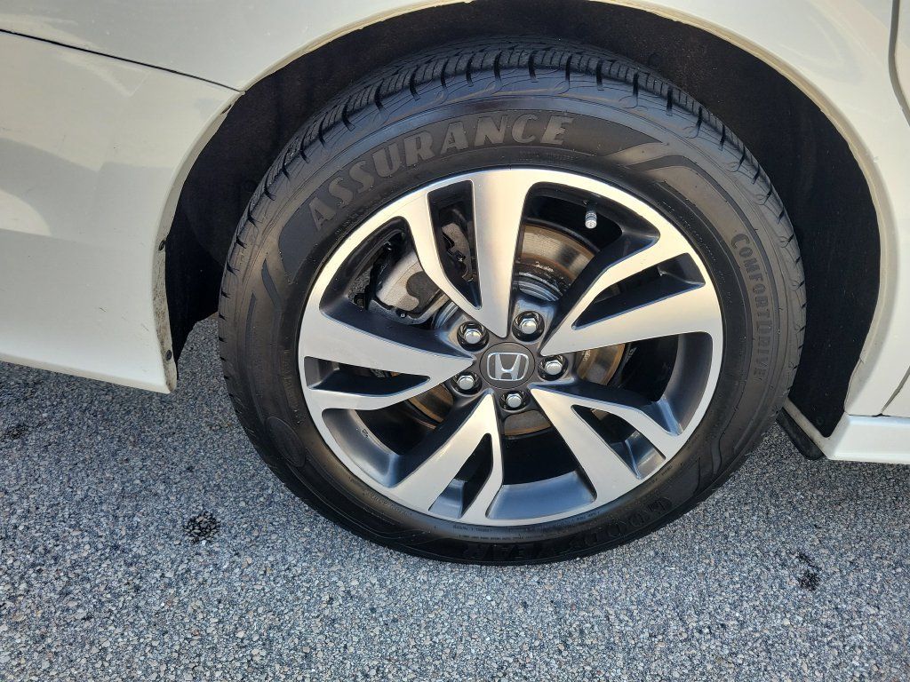 Used 2021 Honda Odyssey Touring image 29