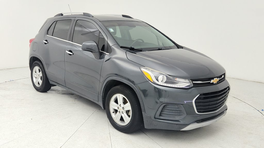 Used 2018 Chevrolet Trax LT w/ LT Convenience Package FWD image 1