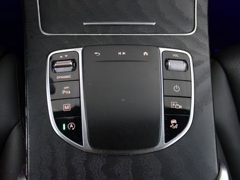 Used 2021 Mercedes-Benz GLC 300 image 28