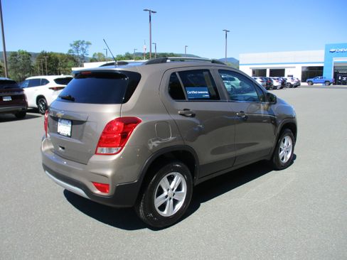 Certified 2020 Chevrolet Trax LT AWD/4WD image 5