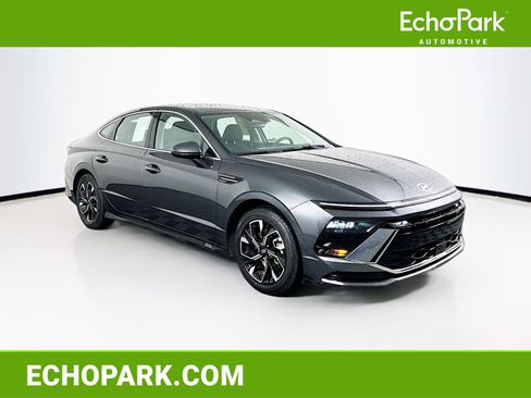 Used 2025 Hyundai Sonata SEL image 1