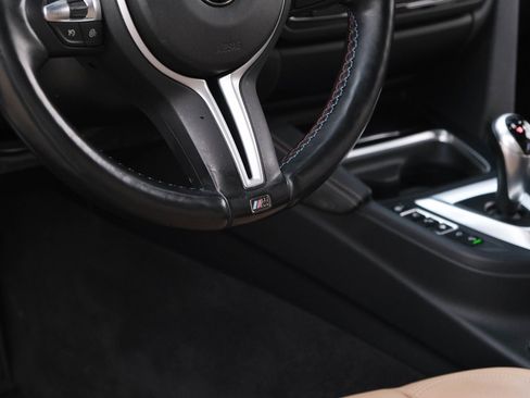 Used 2015 BMW M4 Coupe image 15