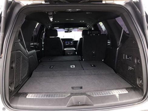 Used 2021 GMC Yukon Denali image 9