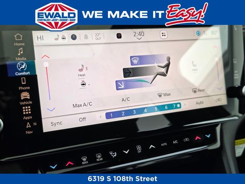 New 2026 Jeep Grand Cherokee Altitude image 5