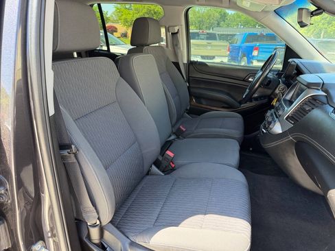 Used 2018 Chevrolet Tahoe 4WD w/ Trailer Pkg w/ Skid Plate Package image 10