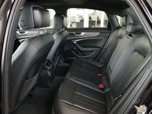 Used 2024 Audi A6 Premium Plus image 13