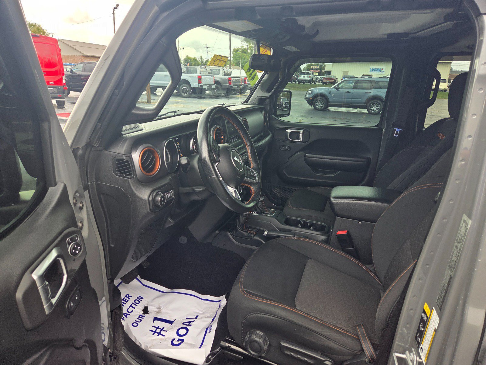 Used 2021 Jeep Gladiator Mojave w/ Cold Weather Group AWD/4WD image 14