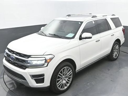 Used 2022 Ford Expedition Limited AWD/4WD image 33