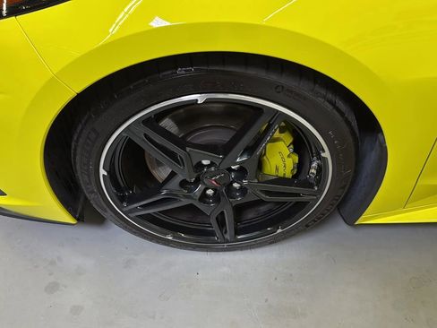 Used 2020 Chevrolet Corvette Stingray Premium Cpe w/ 3LT Preferred Equipment Group RWD image 25