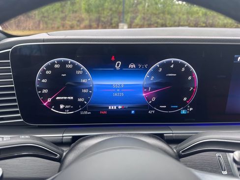 Certified 2025 Mercedes-Benz GLE 53 AMG GLE 53 AMG image 23