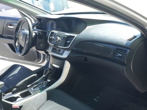 Used 2015 Honda Accord Sport image 15