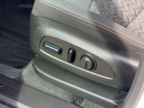 Used 2024 Chevrolet Equinox LT w/ LPO, Floor Liner Package AWD/4WD image 8