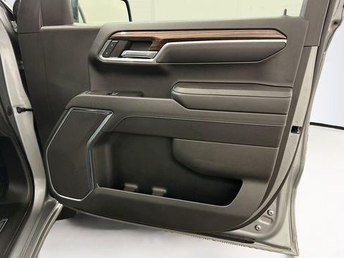 Used 2023 Chevrolet Silverado 1500 LT image 33