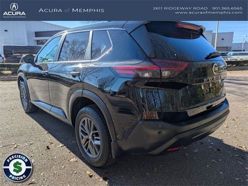 Used 2021 Nissan Rogue S image 3