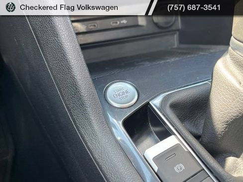 Used 2022 Volkswagen Tiguan SEL R-Line AWD/4WD image 45