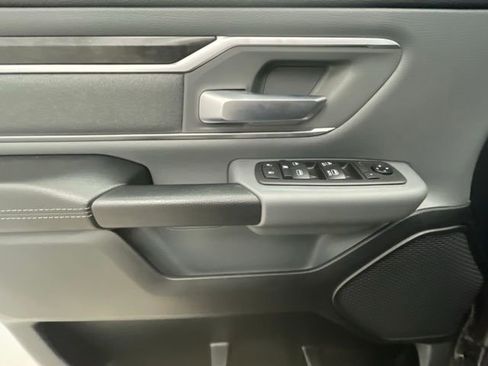 Used 2021 RAM 1500 Big Horn image 8