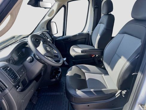 Used 2024 RAM ProMaster 1500 w/ Safety Group FWD image 19