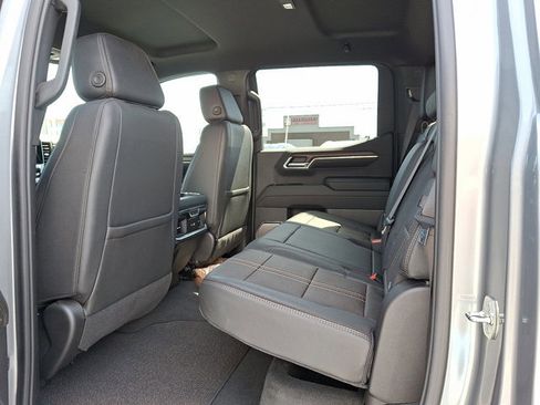 Used 2024 Chevrolet Silverado 1500 High Country image 10