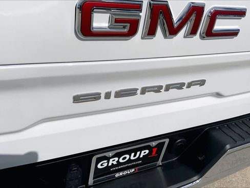 Used 2026 GMC Sierra 1500 SLT RWD image 30