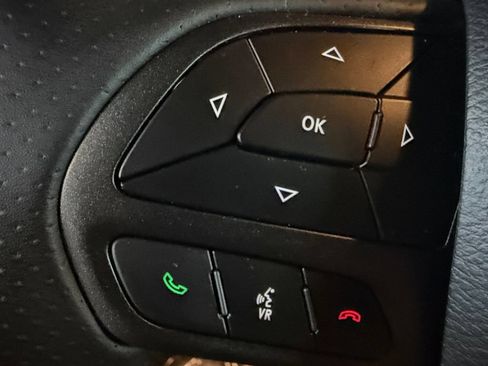 Used 2022 Dodge Challenger R/T Scat Pack RWD image 13