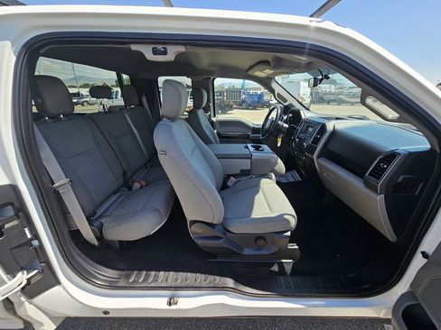 Used 2018 Ford F150 XLT w/ Equipment Group 301A Mid image 19