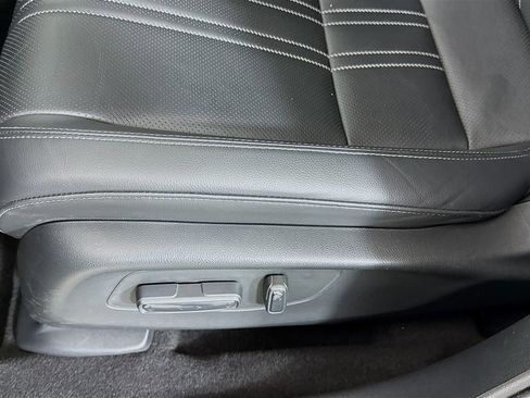 Used 2023 Honda HR-V EX-L image 20