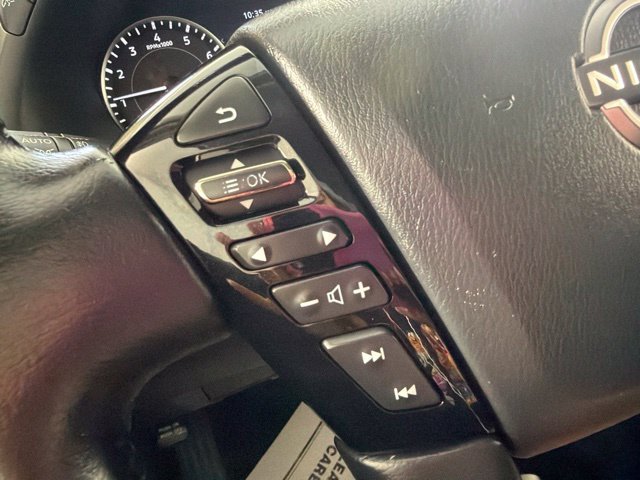 Used 2024 Nissan Armada SL w/ Captain's Chairs Package AWD/4WD image 4