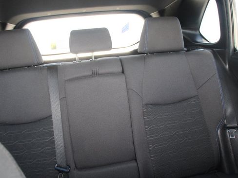Used 2022 Toyota RAV4 SE w/ Convenience Package AWD/4WD image 22