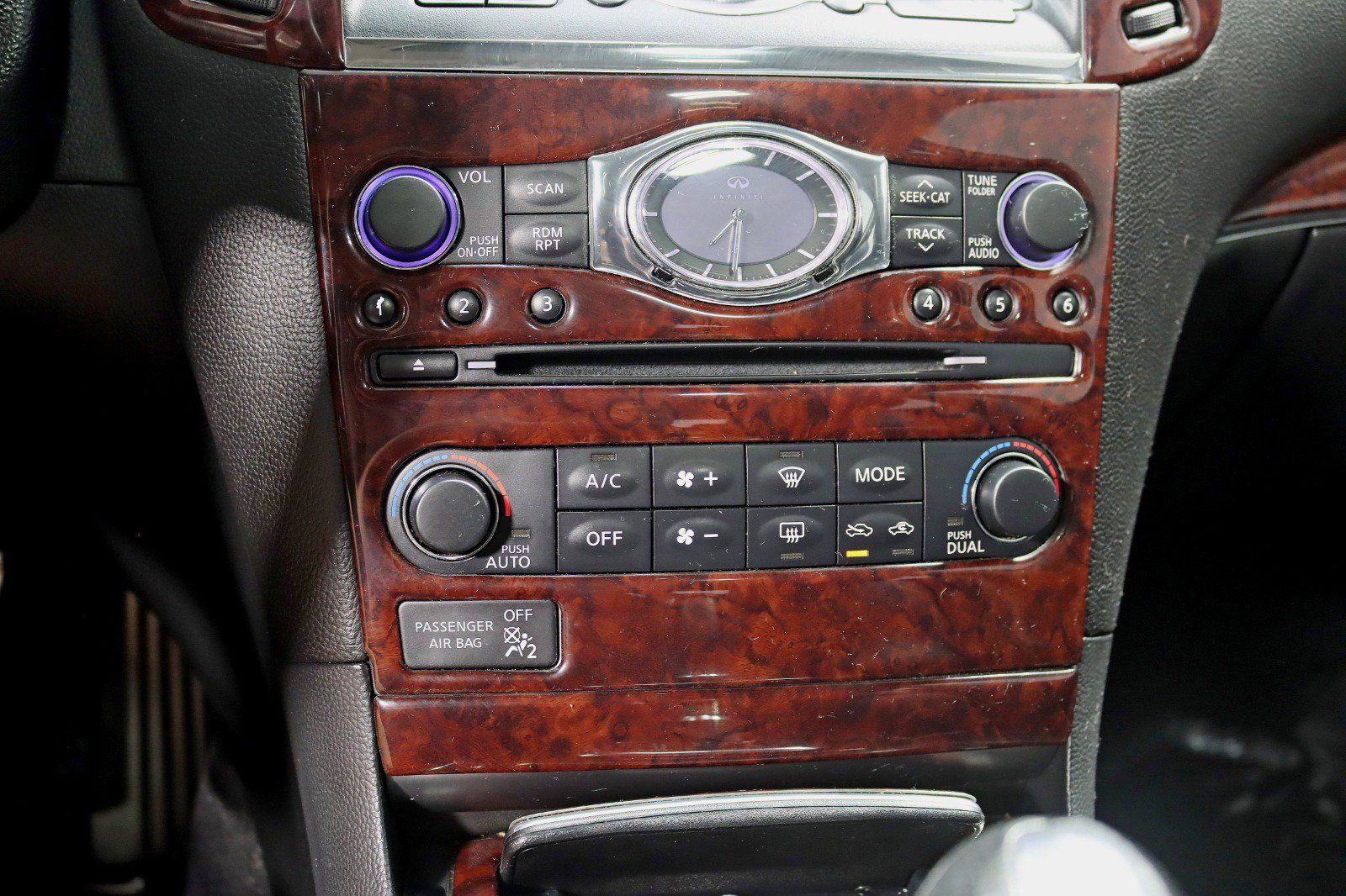 Used 2012 INFINITI G37 x Sedan w/ Premium Pkg AWD/4WD image 20