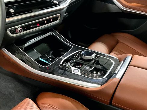 Used 2025 BMW X5 M60i w/ Executive Package AWD/4WD image 17