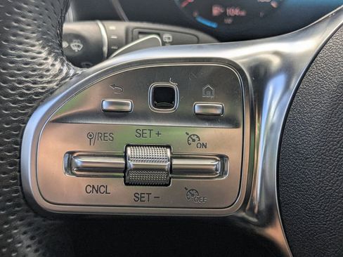 Certified 2021 Mercedes-Benz GLC 300 image 11