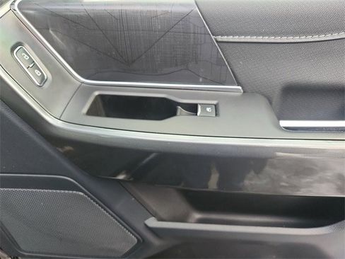 Certified 2022 Ford F150 XLT w/ Equipment Group 302A High image 34