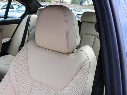 New 2026 BMW 330i Sedan w/ Convenience Package RWD image 23