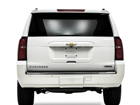 Used 2018 Chevrolet Suburban Premier image 8